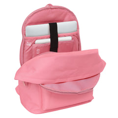 Geöffnetes Hauptfach des El-Ganso-Basics-Rucksacks mit Laptop- und Tabletfach sowie Haltegurt