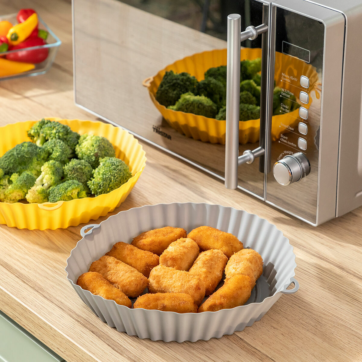 4er-Pack Silikonkörbe mit Griffen für Heißluftfritteuse und 2 Küchenpinsel InnovaGoods – Produktansicht 7
