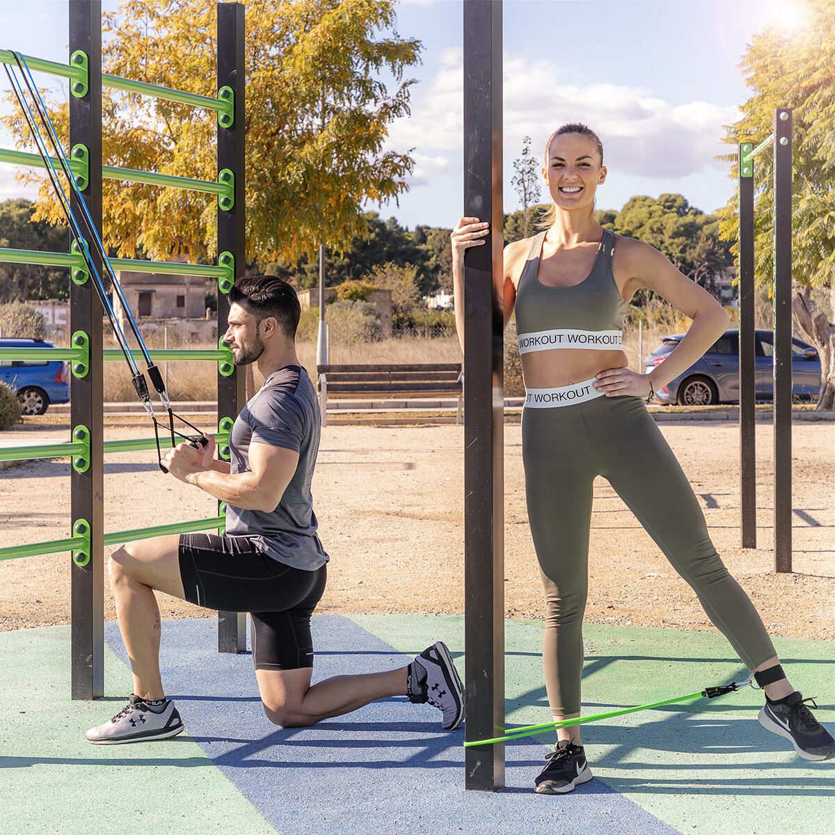 Set Bauchmuskeltrainer klappbar und Widerstandsbänder mit Zubehör und Übungsanleitung InnovaGoods – Produktansicht 8